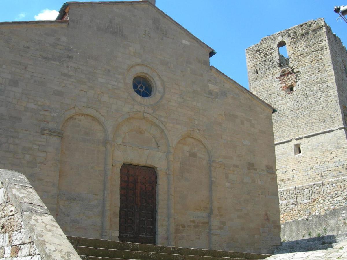 Belvilla By Oyo Bellavista Montecastelli Pisano Exterior photo